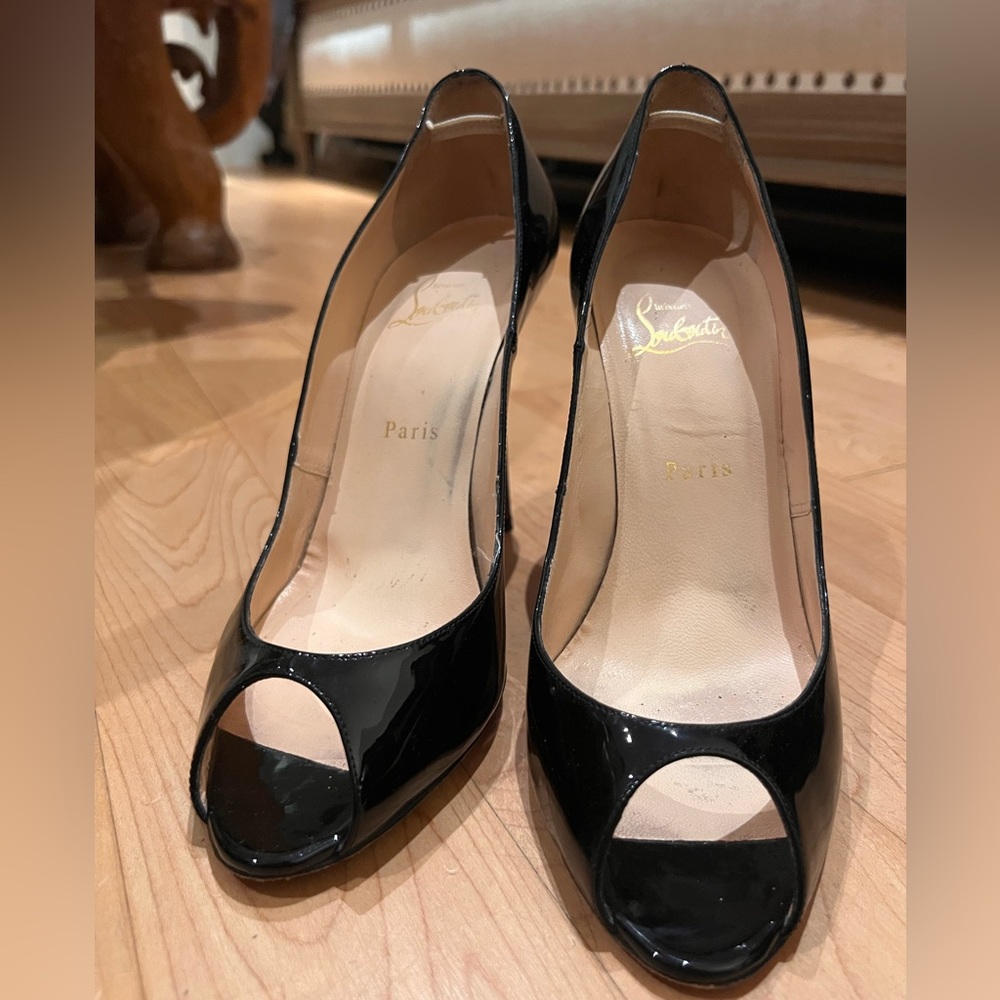 Black Patent Leather Christian Louboutin Peep Toe Stiletto - Size 40 - Picture 1 of 10